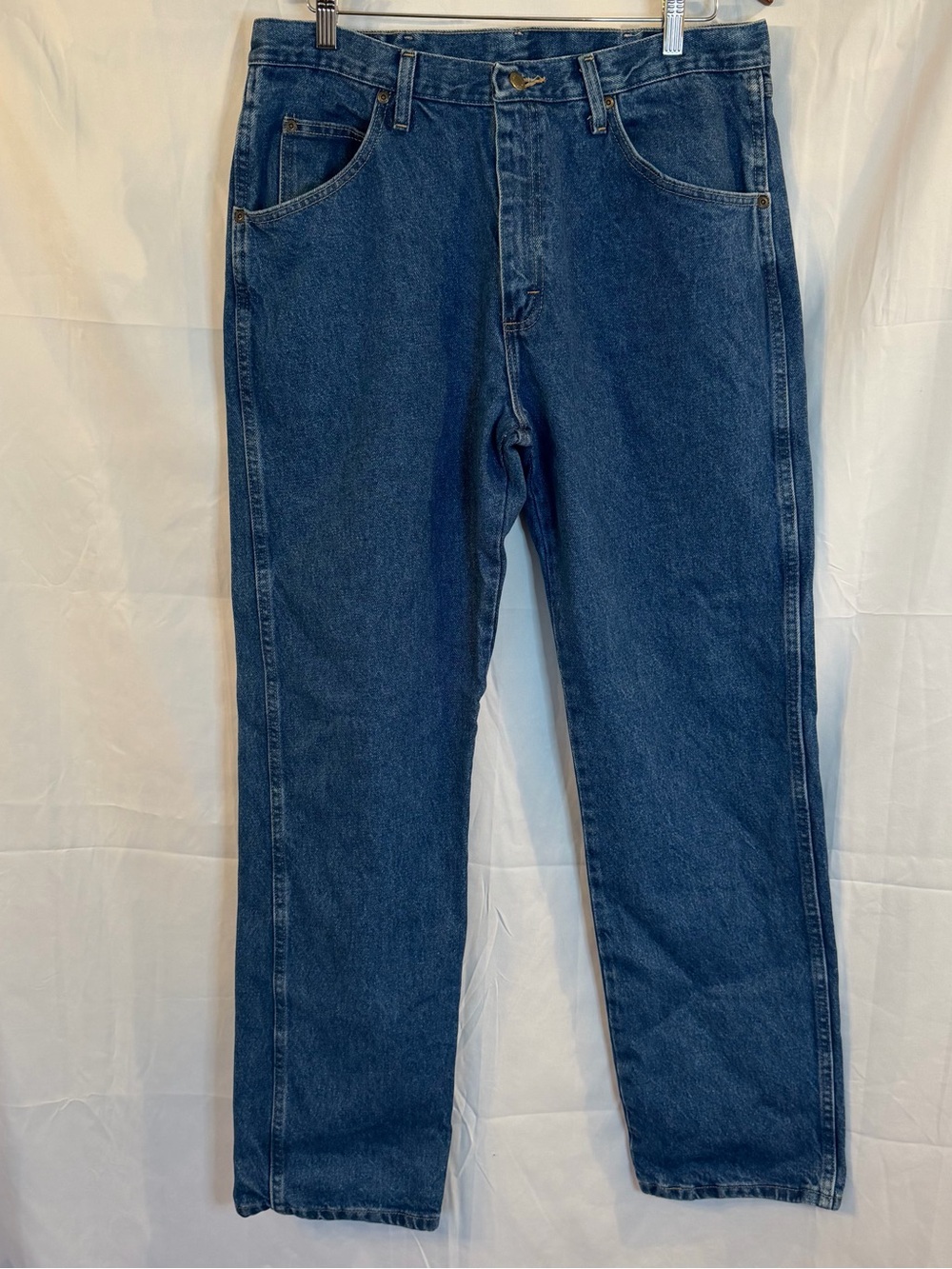 Wrangler Premium Quality Jeans Mens Straight Leg Medium Wash Cotton Denim